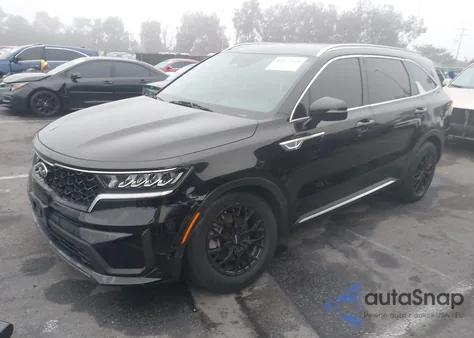 2021 Kia Sorento Hybrid S z USA, uszkodzony, nr VIN KNDRG4LGXM5054000